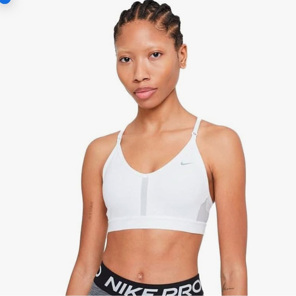 Nike Women's Dri-FIT Indy White Light-Support Padded V-Neck Sports Bra Size L